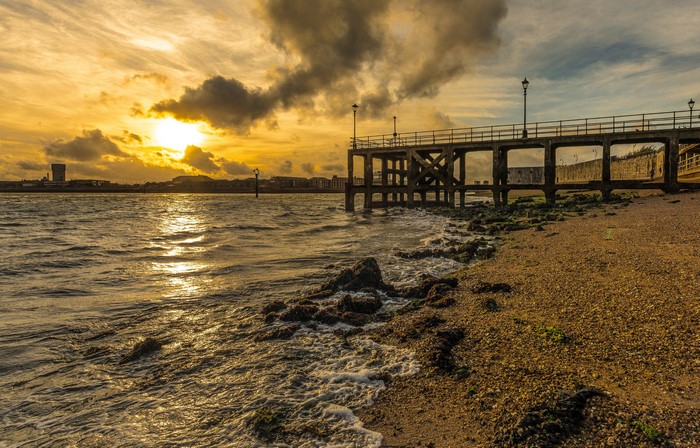 4K Southsea Portsmouth England Coast Sunset Pier