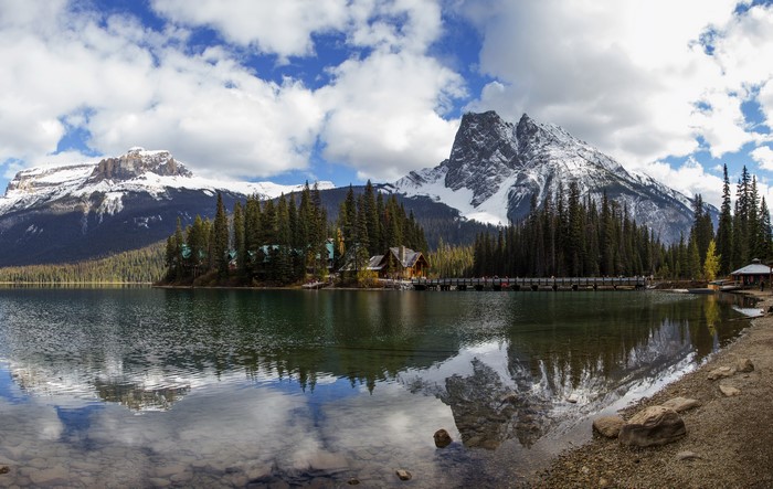 Yoho National Park Mountains and Lake in Canada