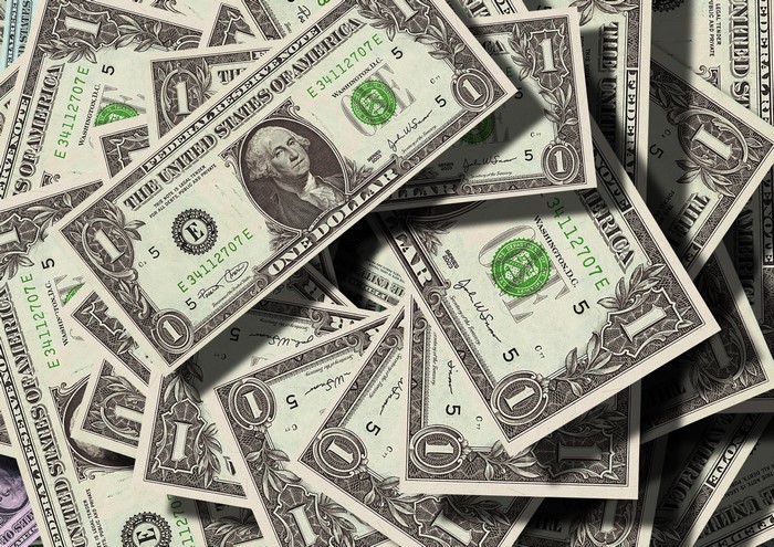4K Money: Pile of US Dollar Bills