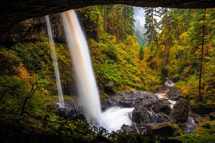 4K Silver Falls State Park Oregon USA Waterfalls Autumn