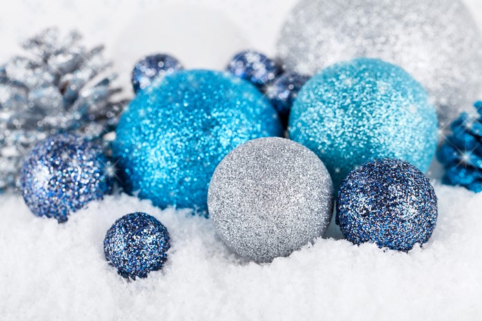 4K Christmas ornaments in snow