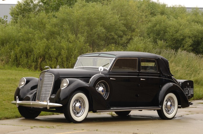 1938 Lincoln Model K Semi-Collapsible Cabriolet by Brunn