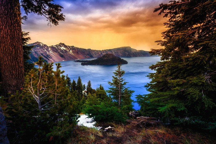 4K Crater Lake National Park Oregon USA Mountains Lake
