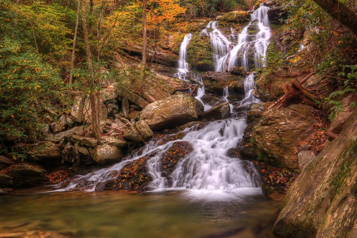 4K Catawaba Falls North Carolina Autumn Waterfall