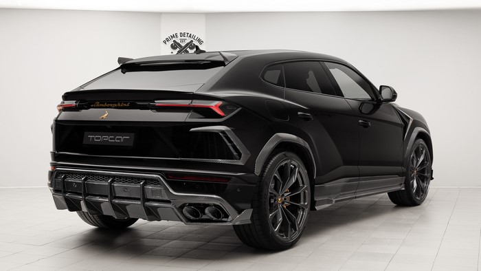 4K 2018 TopCar Urus Lamborghini Back View