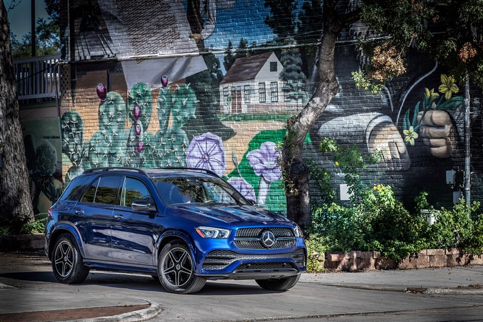 Blue 2019 Mercedes-Benz GLE 350 4MATIC AMG Line