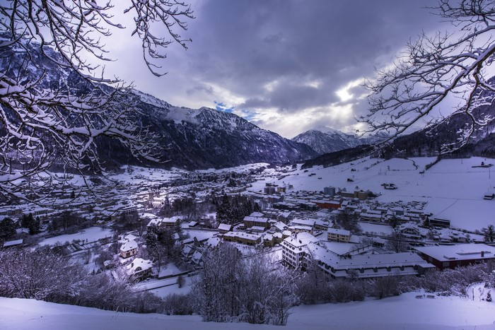 4K Glarus Switzerland Winter Mountains Snow Houses