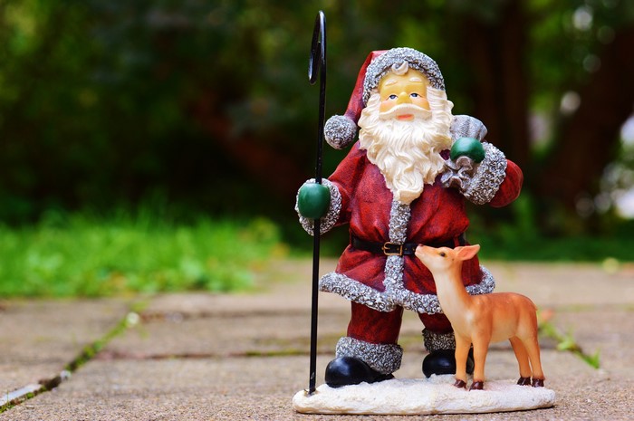 4K Santa Claus with Deer