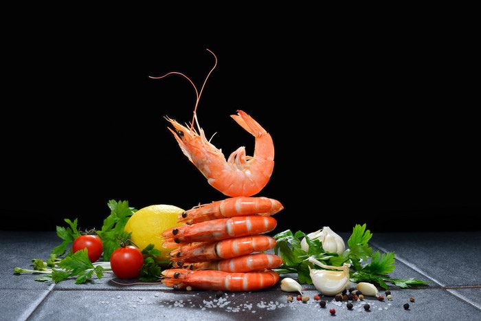 Shrimp with Lemon, Tomatoes, Garlic, and Spices