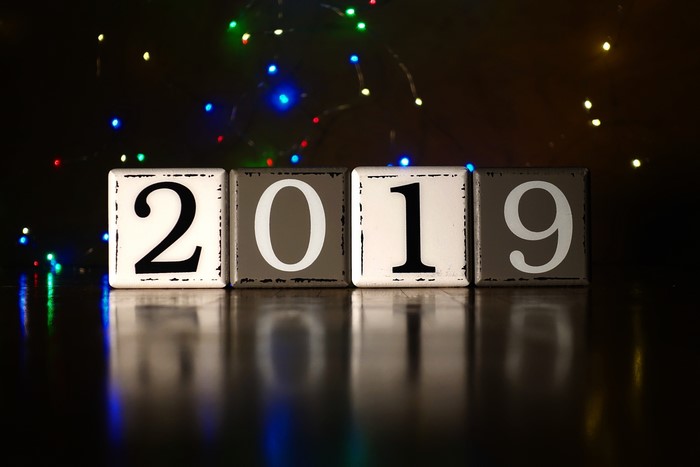 2019 blocks with bokeh lights