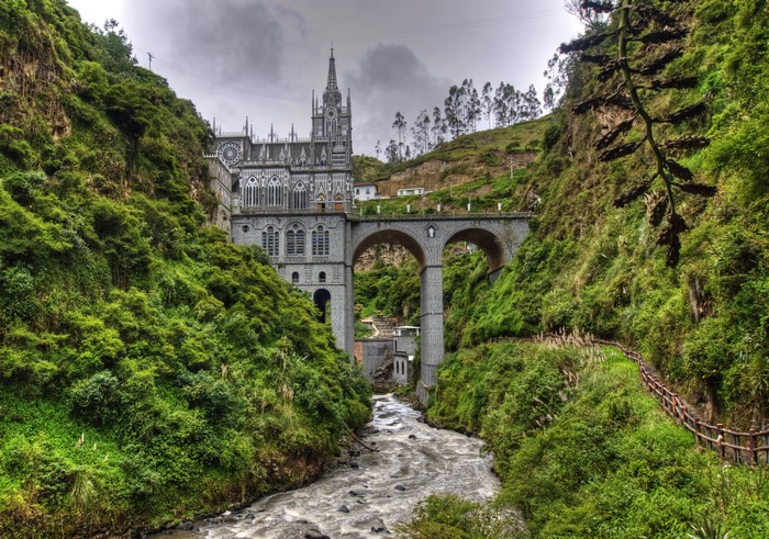 Church of Las Lajas and Guaitara River, Colombia
