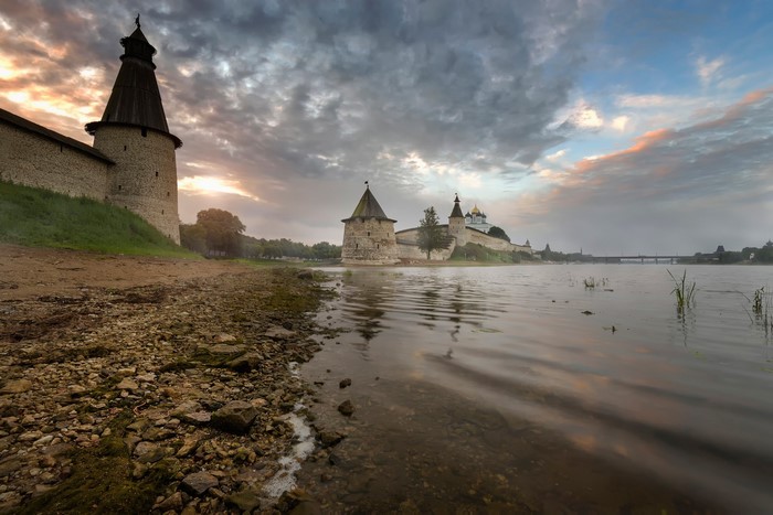 Pskov Kremlin Fortress on the Riverbank at Sunrise