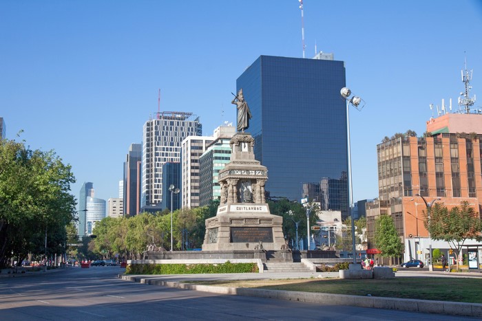 Monument to Cuitláhuac in Mexico City