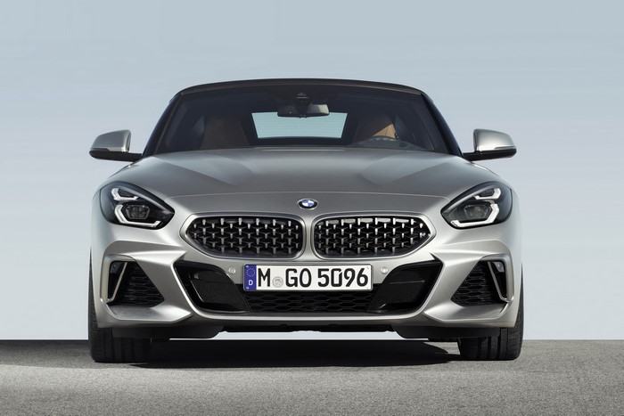 BMW Z4 M40i 2019 G29 Front View