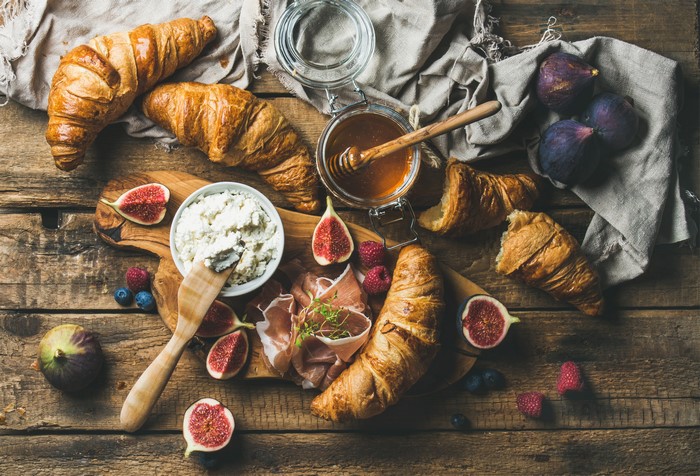 4K Croissant, Ham, Figs, Honey, and Berries Breakfast