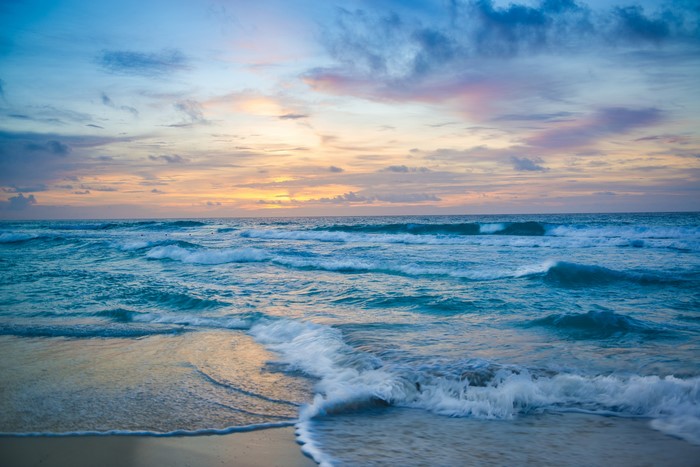 4K Cancun Mexico Sea Coast Waves Sunset