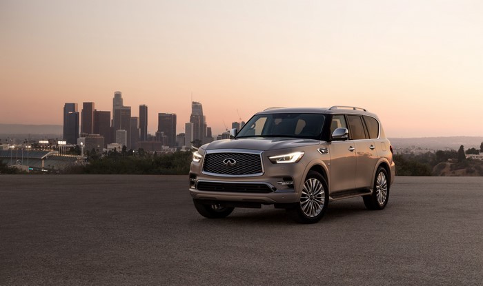 Infiniti QX80 SUV in Los Angeles at sunset
