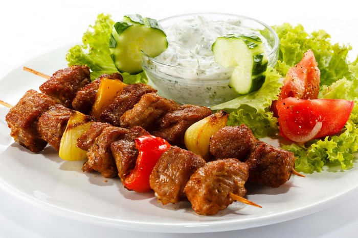 Shashlik with vegetables and dip