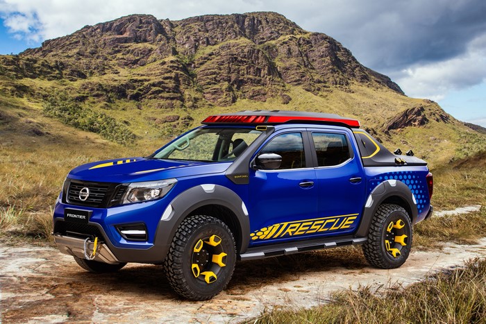 4K Blue Nissan Frontier Sentinel Pickup Truck
