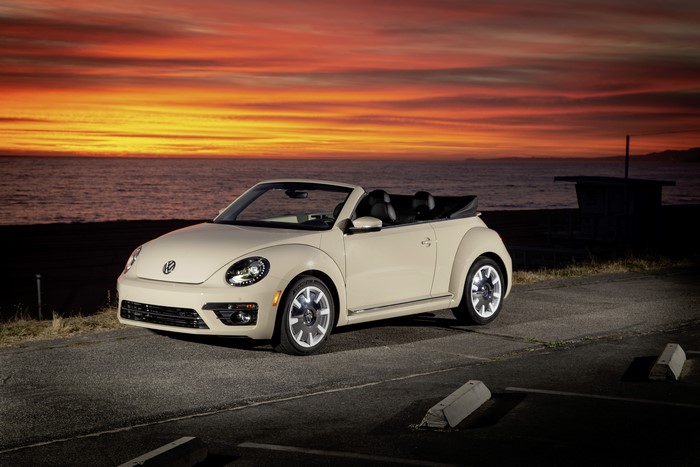 2019 Volkswagen Beetle SEL Final Edition Convertible at sunset