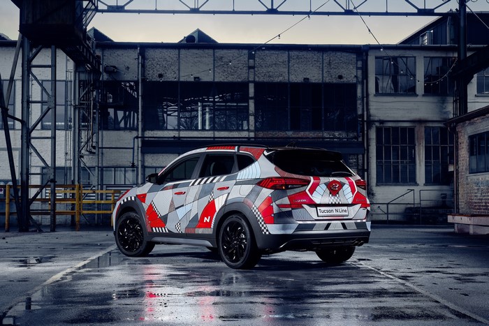 Hyundai Tucson N Line with abstract livery