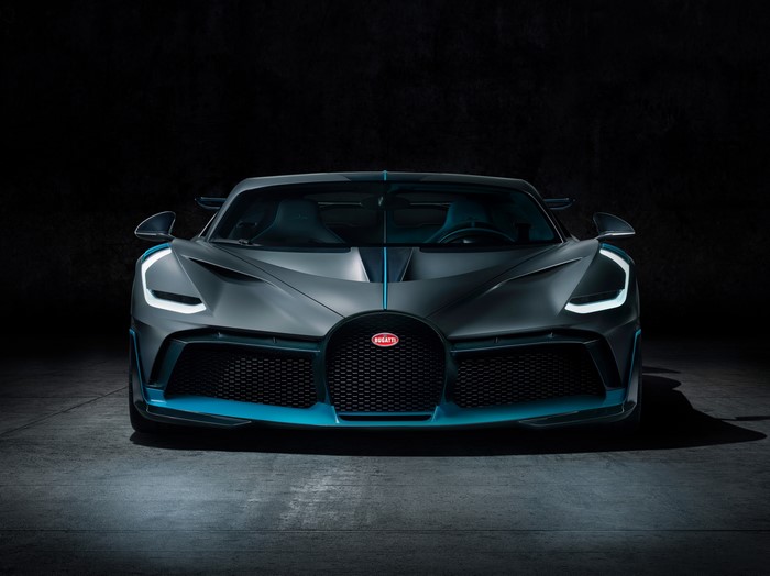 Bugatti Divo 2019 Front View
