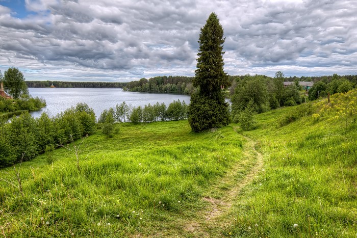 Lake and path in Staraya Sloboda, Leningrad Oblast, Russia