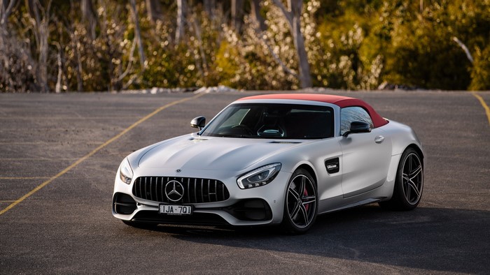4K Mercedes-Benz AMG GT C Roadster