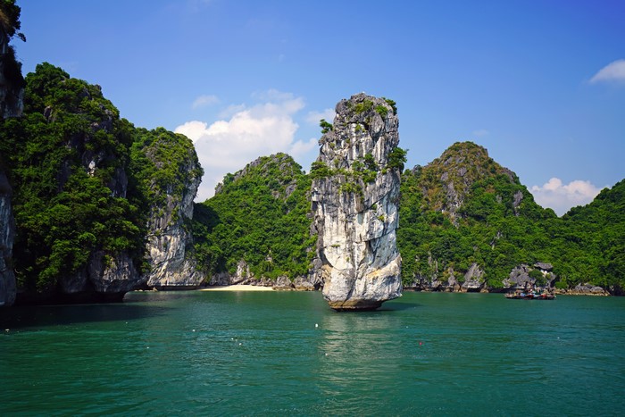 Lan Ha Bay, Vietnam