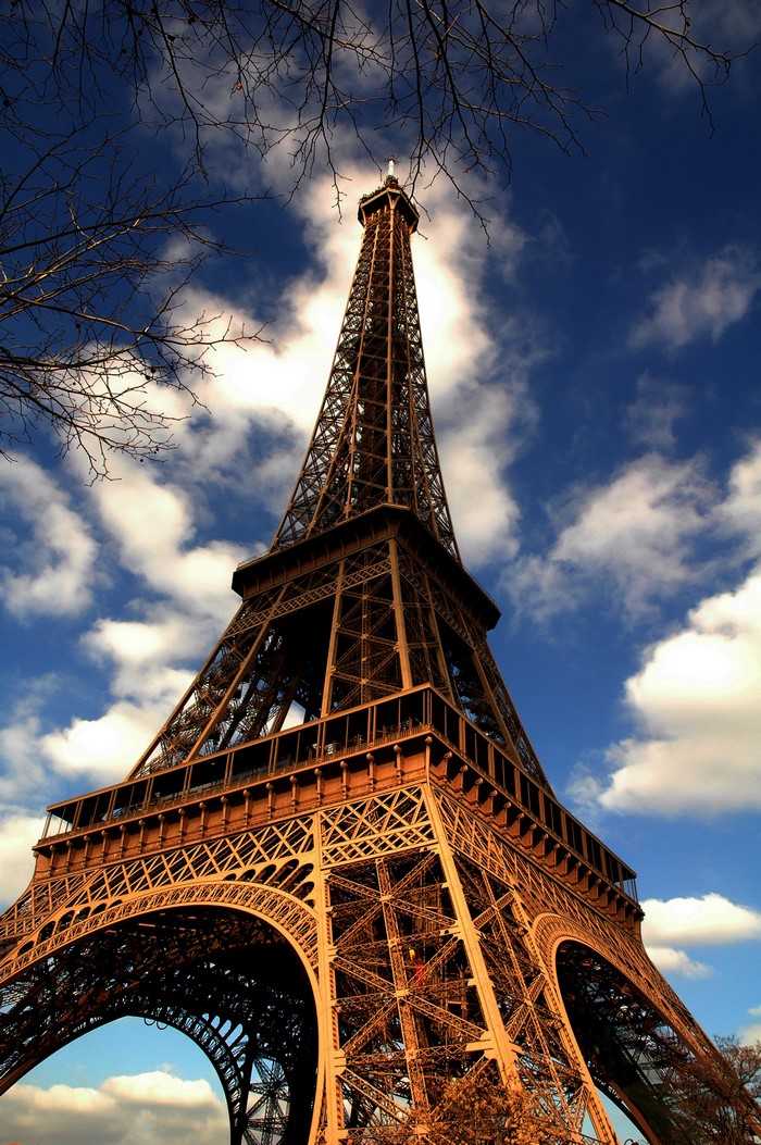 4K, France, Eiffel Tower, Paris, Bottom view HD Phone Wallpaper | Rare ...