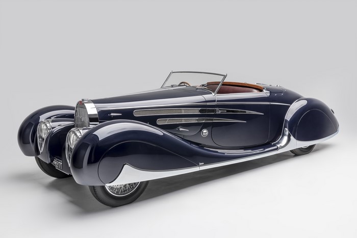 4K 1939 Bugatti Type 57C Cabriolet by Vanvooren