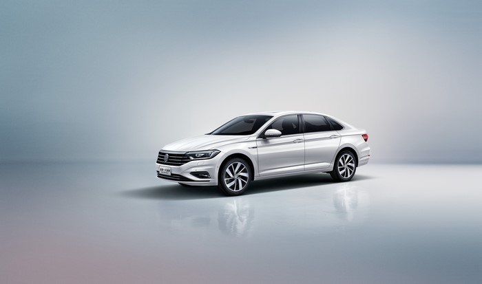 4K 2019 Sagitar 280 TSI Volkswagen