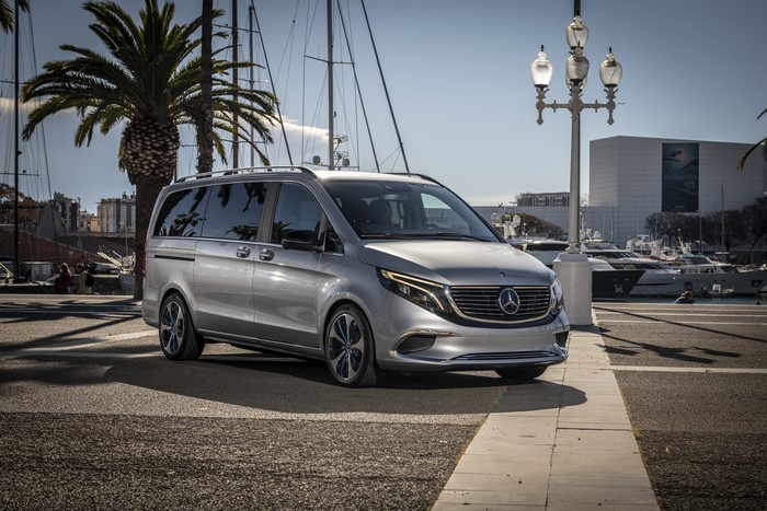 4K 2019 Mercedes-Benz Concept EQV