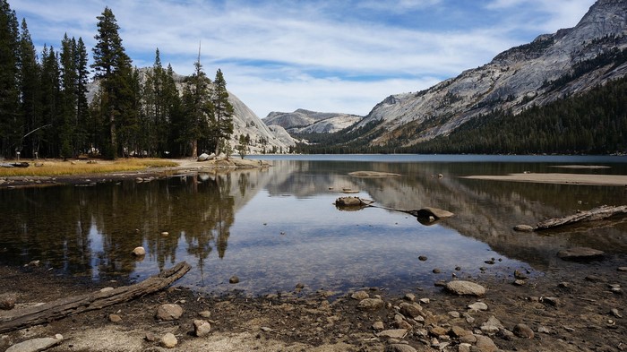 Lake and Mountains in Yosemite National Park, California