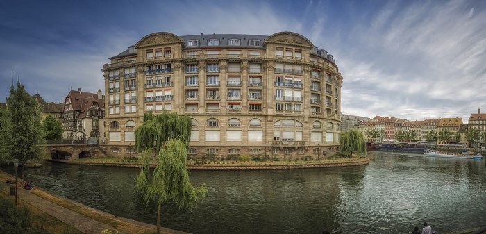 Strasbourg, France: Curved Building on River