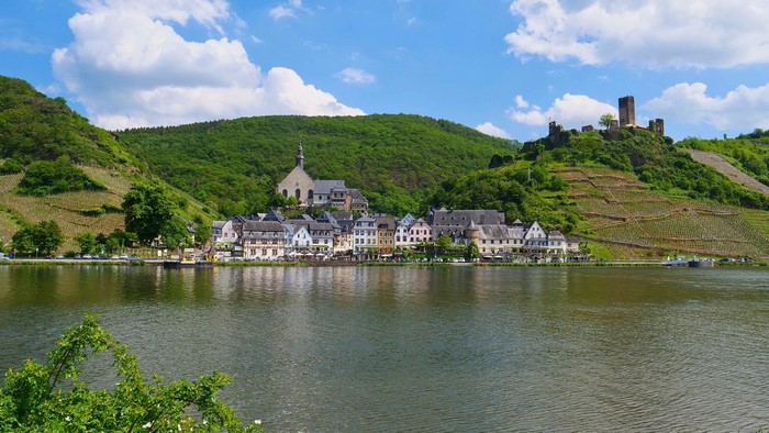 Beilstein village and castle on Moselle river, Germany