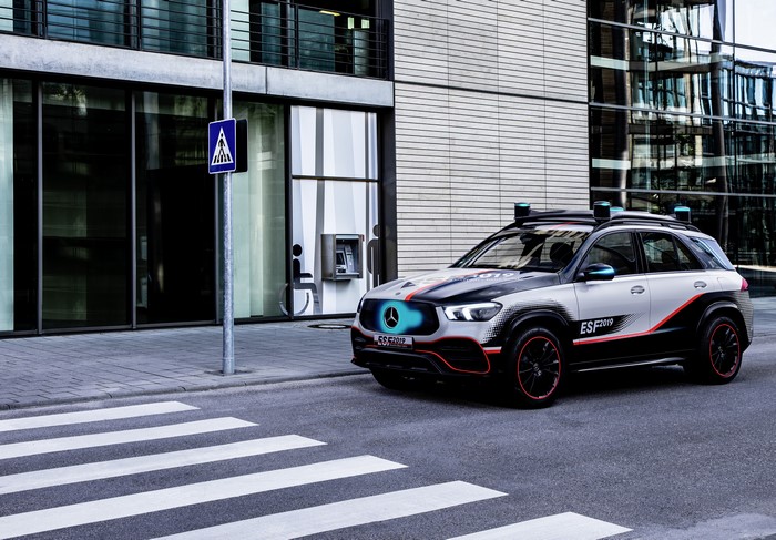 Mercedes-Benz 2019 GLE-Klasse ESF Concept car