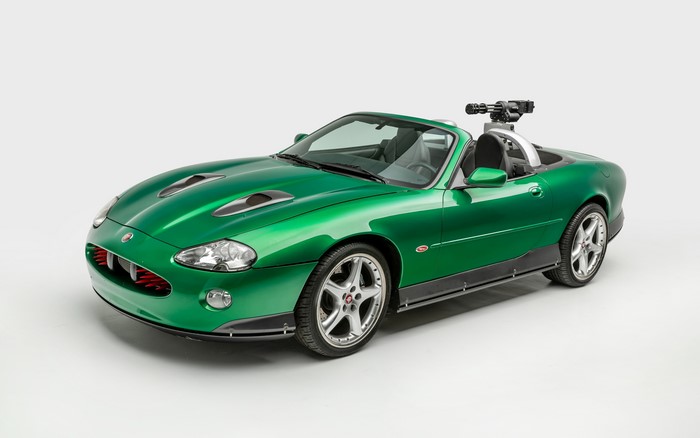 4K Jaguar XKR Cabriolet from Die Another Day