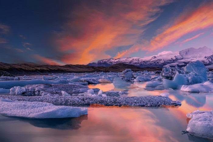 Jokulsarlon Glacier Lagoon, Iceland at Sunset