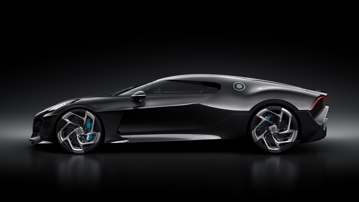 Bugatti La Voiture Noire side view
