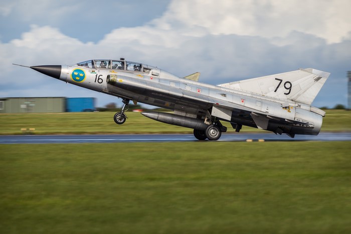 4K Saab 35 Draken Swedish Fighter Airplane Takeoff