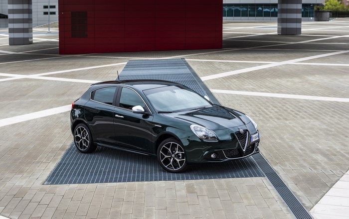 Alfa Romeo Giulietta 2019 Metallic Green