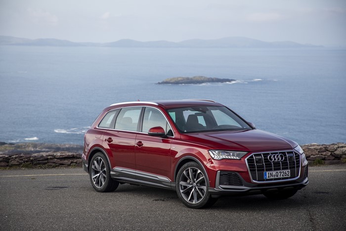Audi Q7 55 TFSI quattro S line SUV
