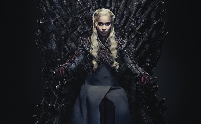 Game of Thrones, Emilia Clarke, Daenerys Targaryen, Sitting, Throne ...