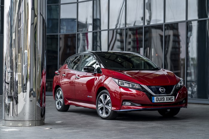 2019 Nissan Leaf e Wine Color Metallic