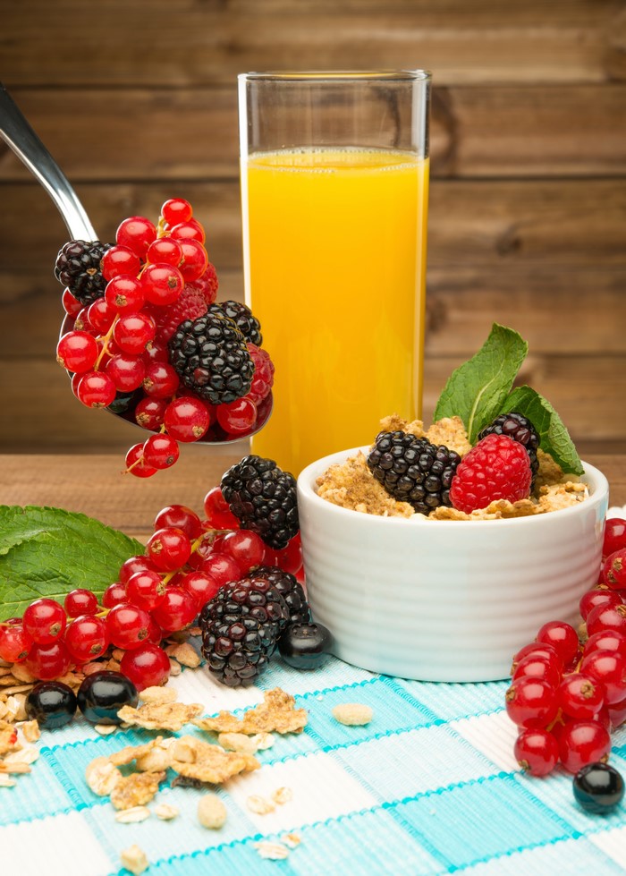 4K Orange Juice with Berries and Cereal