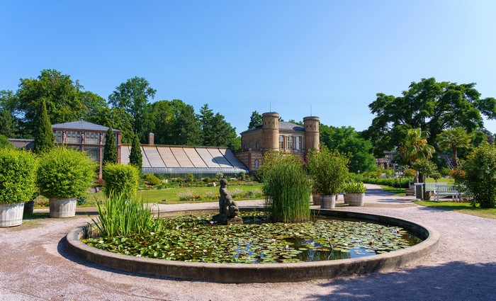 Botanischer Garten Karlsruhe with Fountain and Sculptures