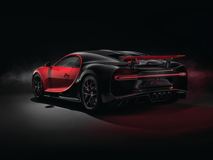 4K 2018 Bugatti Chiron Sport Back View