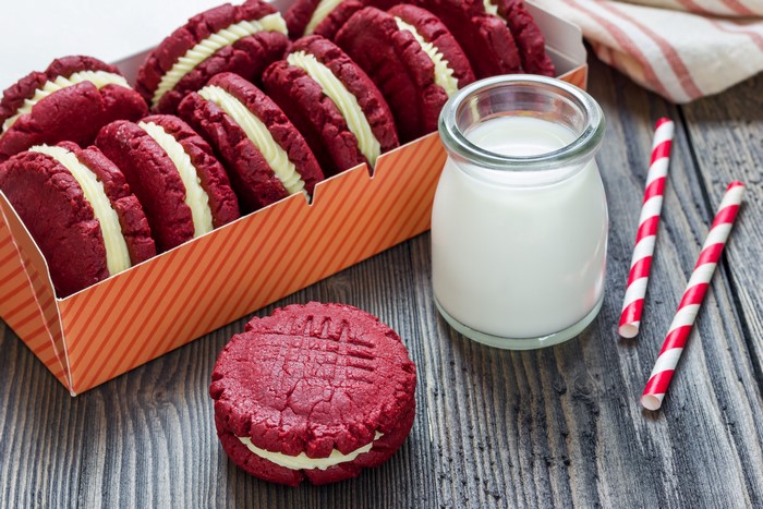 Red Velvet Sandwich Cookies with Milk