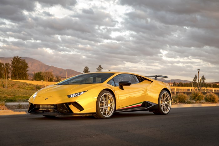 Yellow Lamborghini Performante Huracan